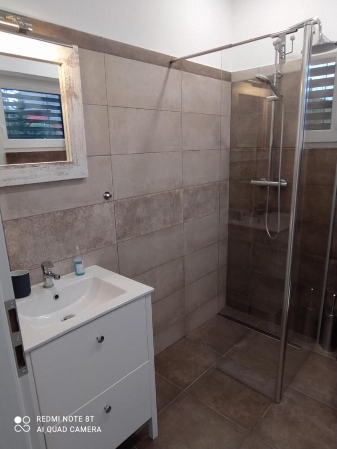Apartman Eliska Vinohradni 200 Lägenhet Šimonovice Exteriör bild